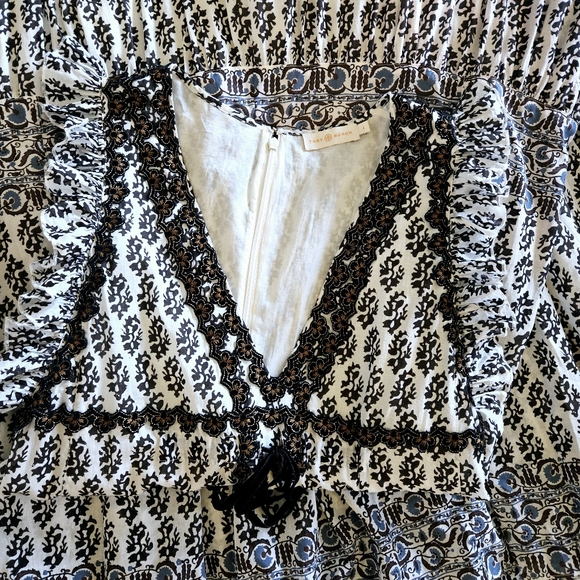 Tory Burch Amita Appliquéd Printed Cotton V-Neck Sleeveless Maxi Dress In Multi - Picture 12 of 16